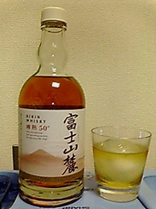 アルコール度数50％のウイスキー。結構キク。
