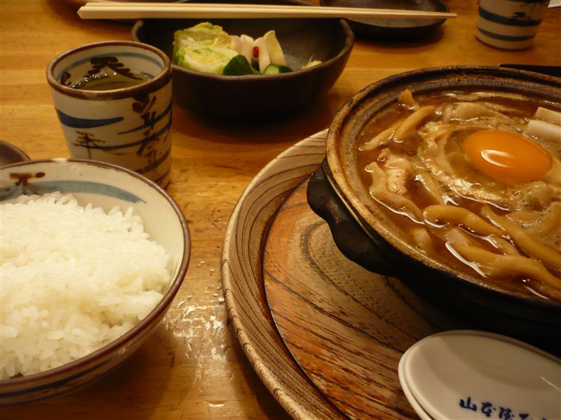 名古屋コーチンのみそ煮込みうどん