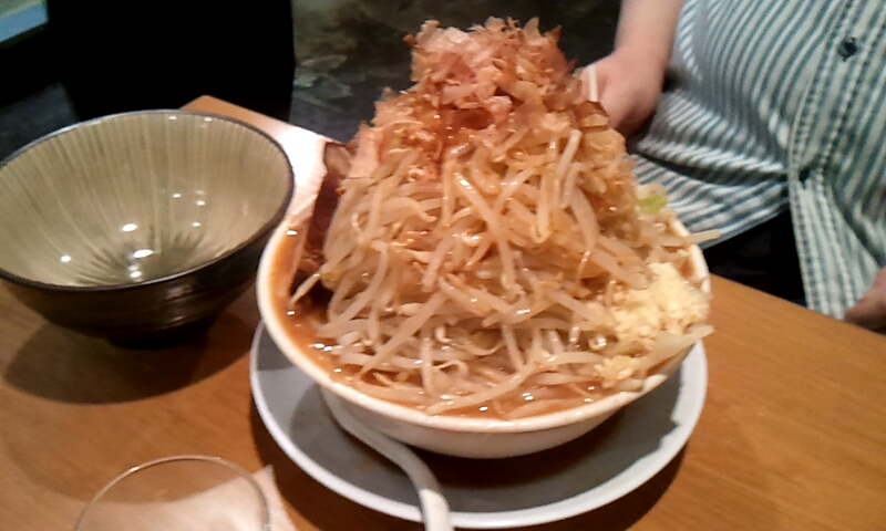 ニンニク増し、野菜増し増し、カラメ ニンニク増し、野菜増し増し、カラメ