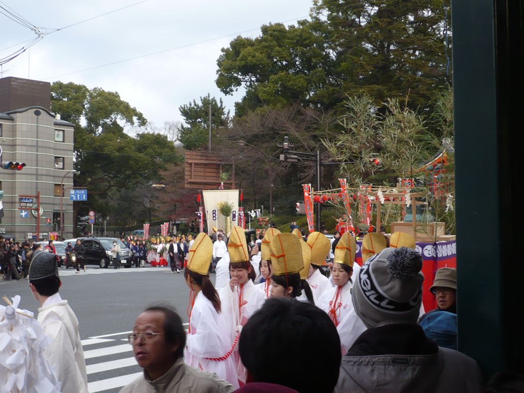 美人の巫女さんたちが!!! 美人の巫女さんたちが!!!
