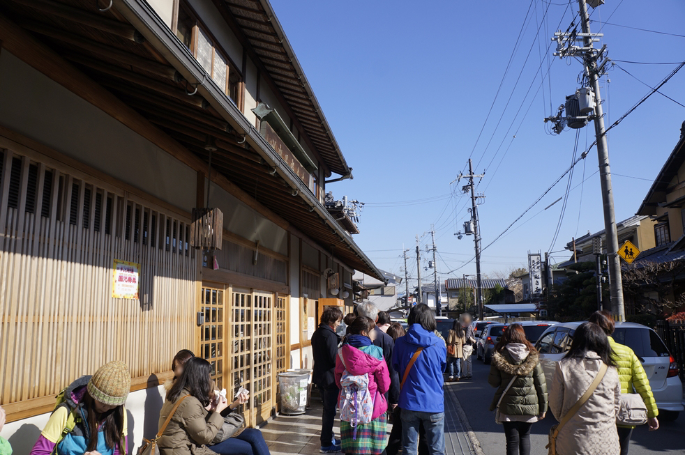 10人ちょっと並んでいた