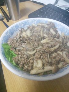 キノコ丼