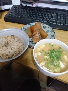 ぶり大根とみそ汁