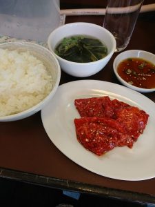 ロース焼き肉定食