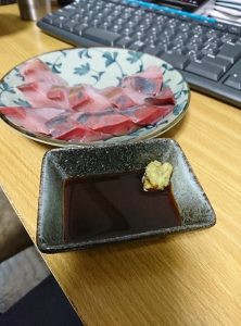 ニトリの刺身用の皿
