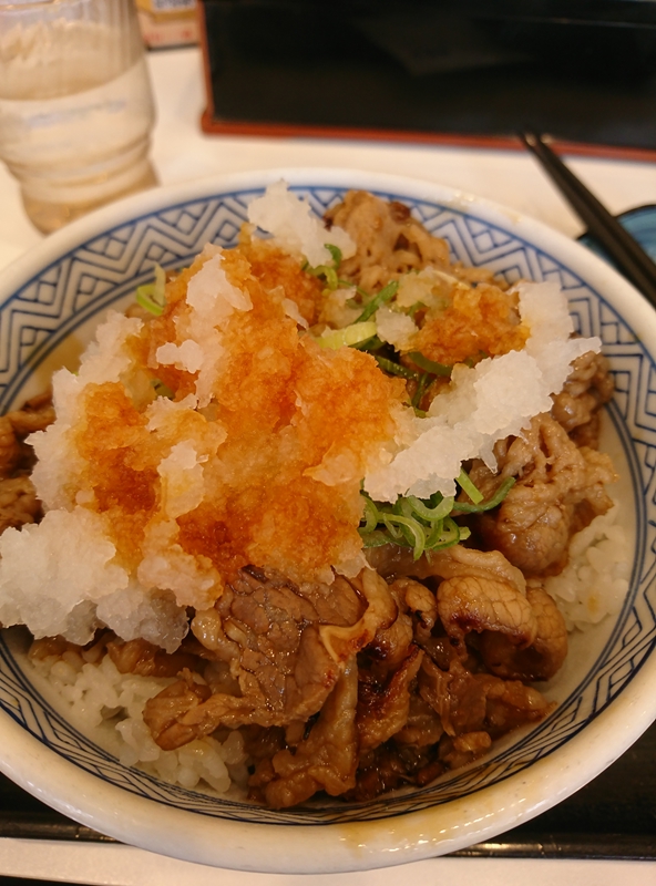 おろし牛カルビ丼