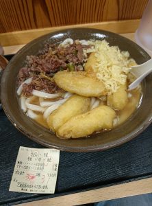 牧のうどんの肉うどん＋ごぼうの天ぷら