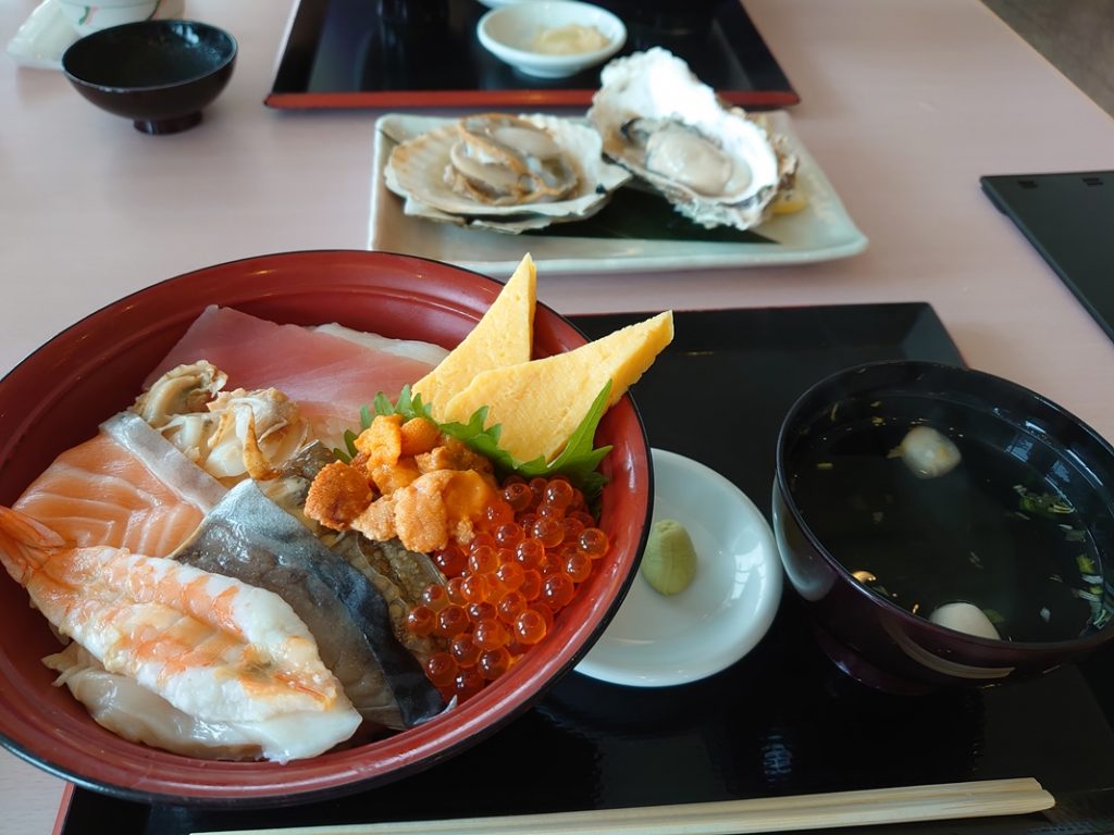 おや?奥に見える貝殻達は・・・?