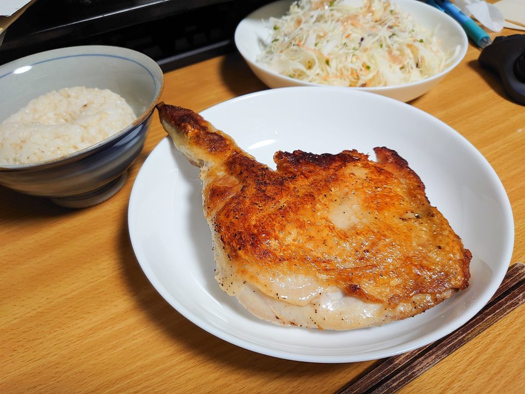 カリカリの骨付きチキンを焼いた